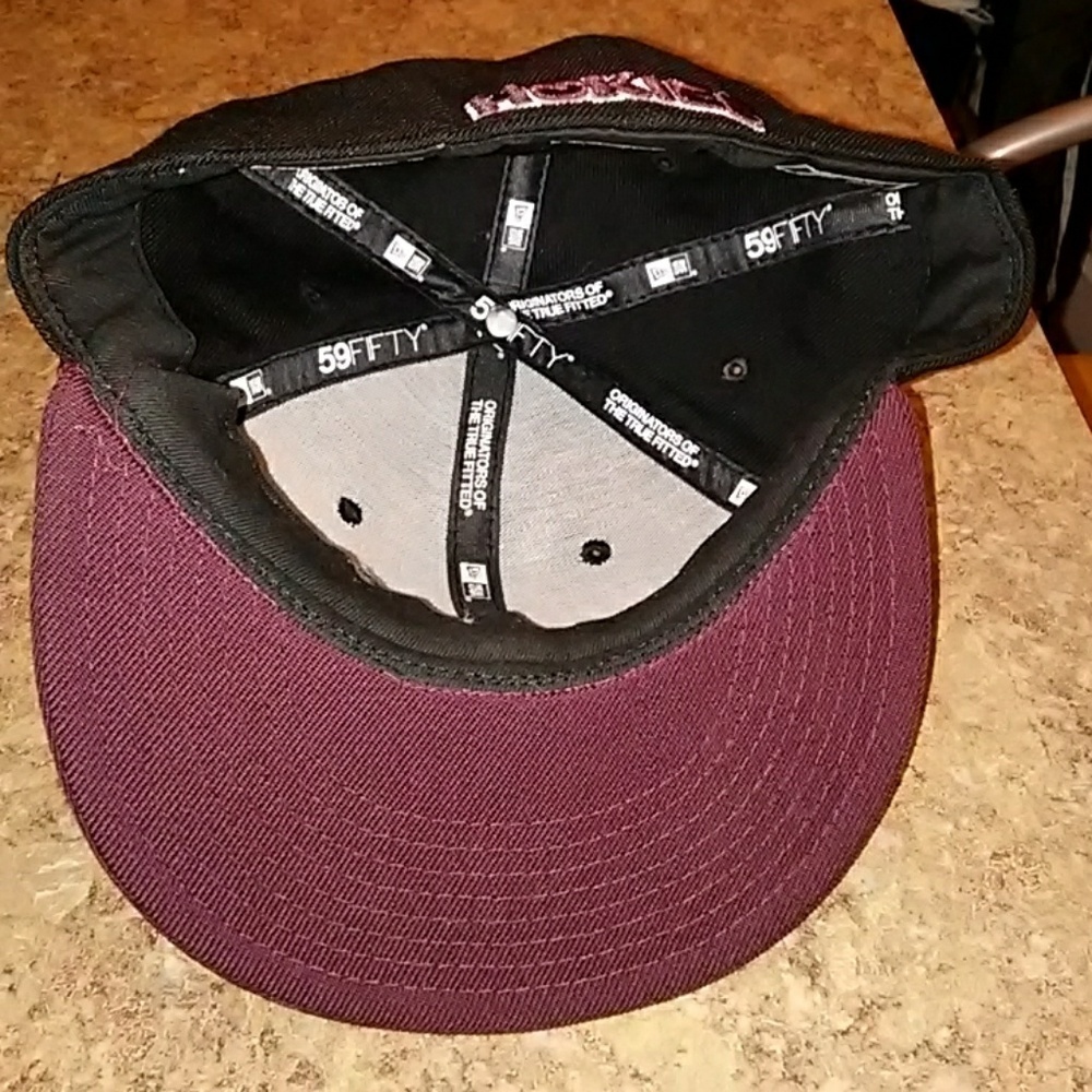 Fitted Virginia Tech Cap - Picture 6 of 8